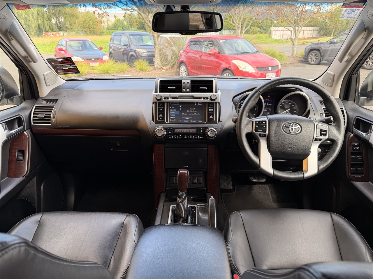 2017 Toyota Land Cruiser Prado