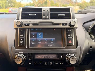 2017 Toyota Land Cruiser Prado - Thumbnail