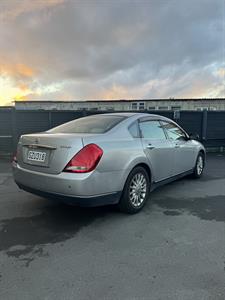 2005 Nissan Teana - Thumbnail