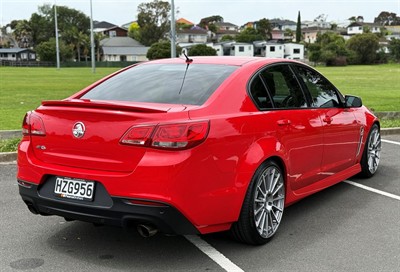 2015 Holden Commodore - Thumbnail