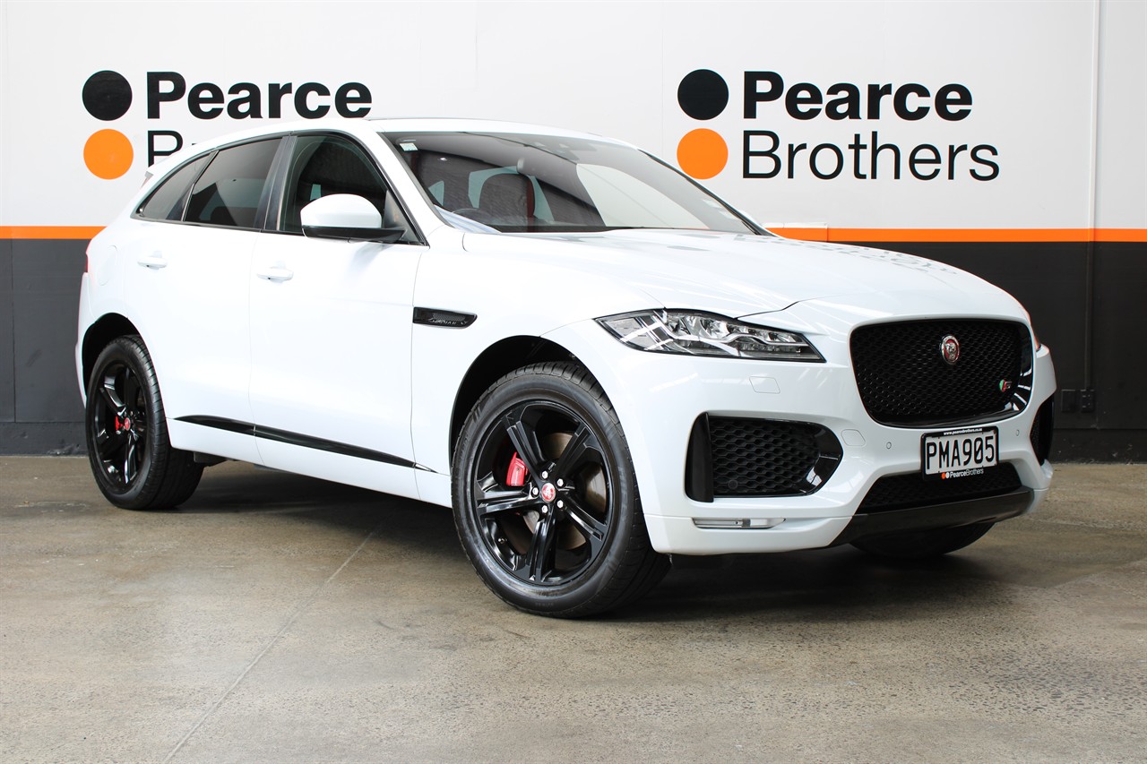 2016 Jaguar F-Pace