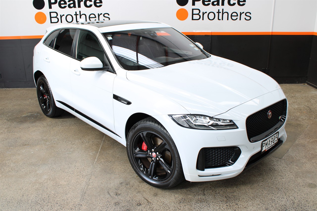 2016 Jaguar F-Pace