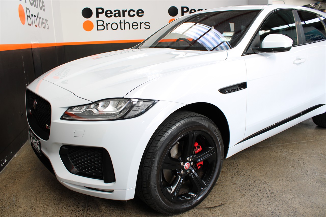 2016 Jaguar F-Pace