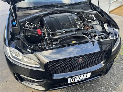 2019 Jaguar F-Pace - Thumbnail