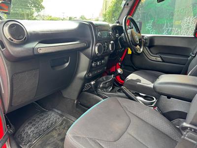 2013 Jeep WRANGLER - Thumbnail