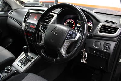 2019 Mitsubishi Triton - Thumbnail