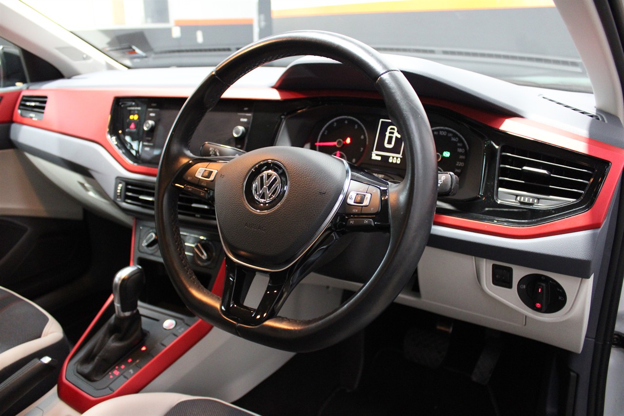 2019 Volkswagen POLO