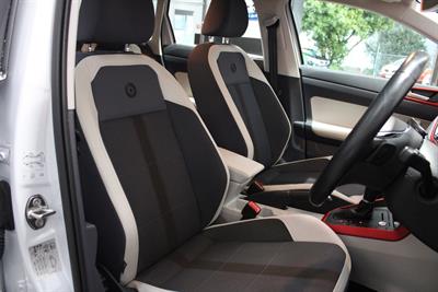 2019 Volkswagen POLO - Thumbnail