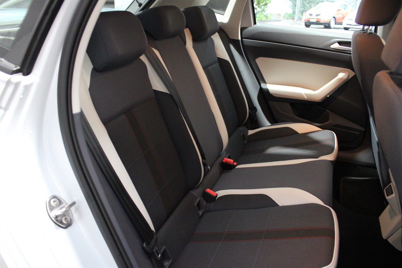 2019 Volkswagen POLO
