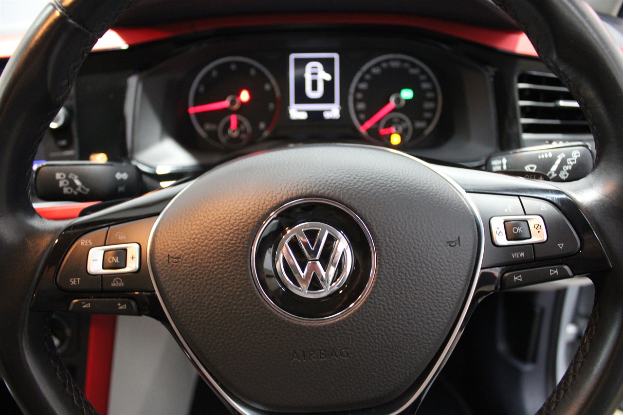2019 Volkswagen POLO