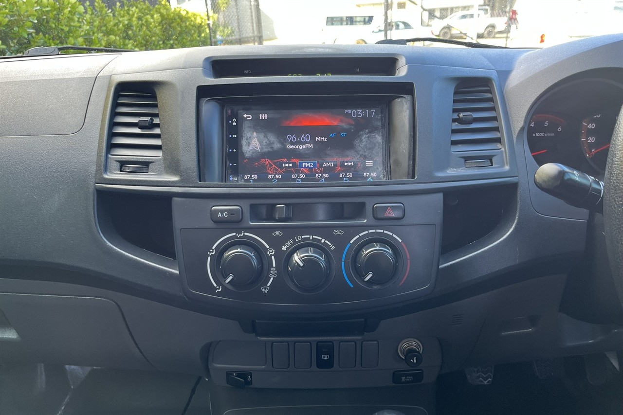 2015 Toyota Hilux