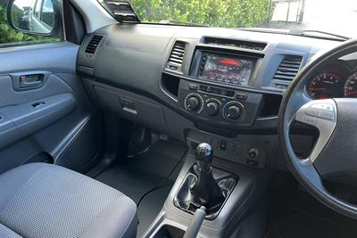 2015 Toyota Hilux - Thumbnail