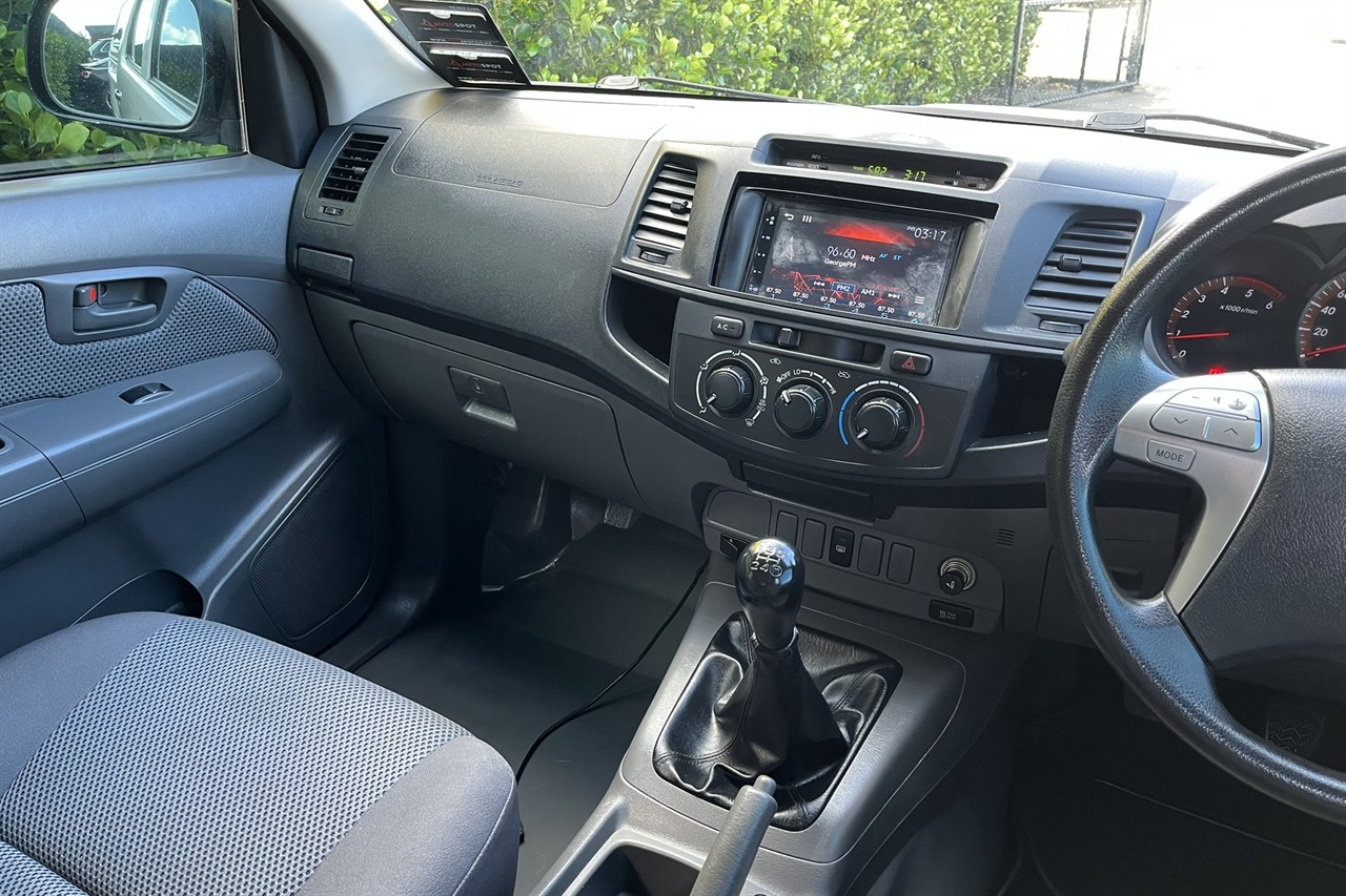 2015 Toyota Hilux