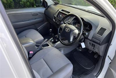 2015 Toyota Hilux - Thumbnail