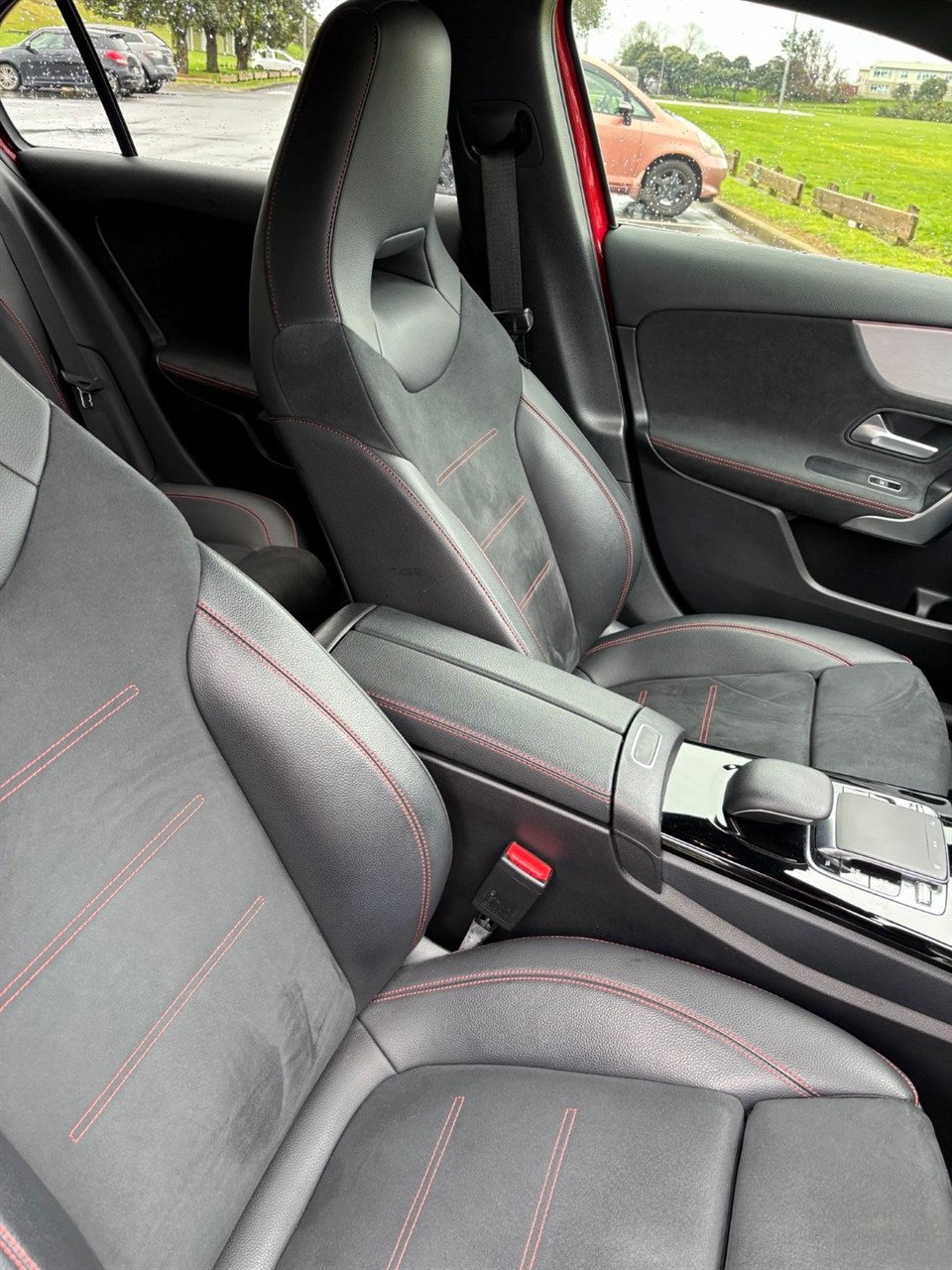 2020 Mercedes-Benz A 180