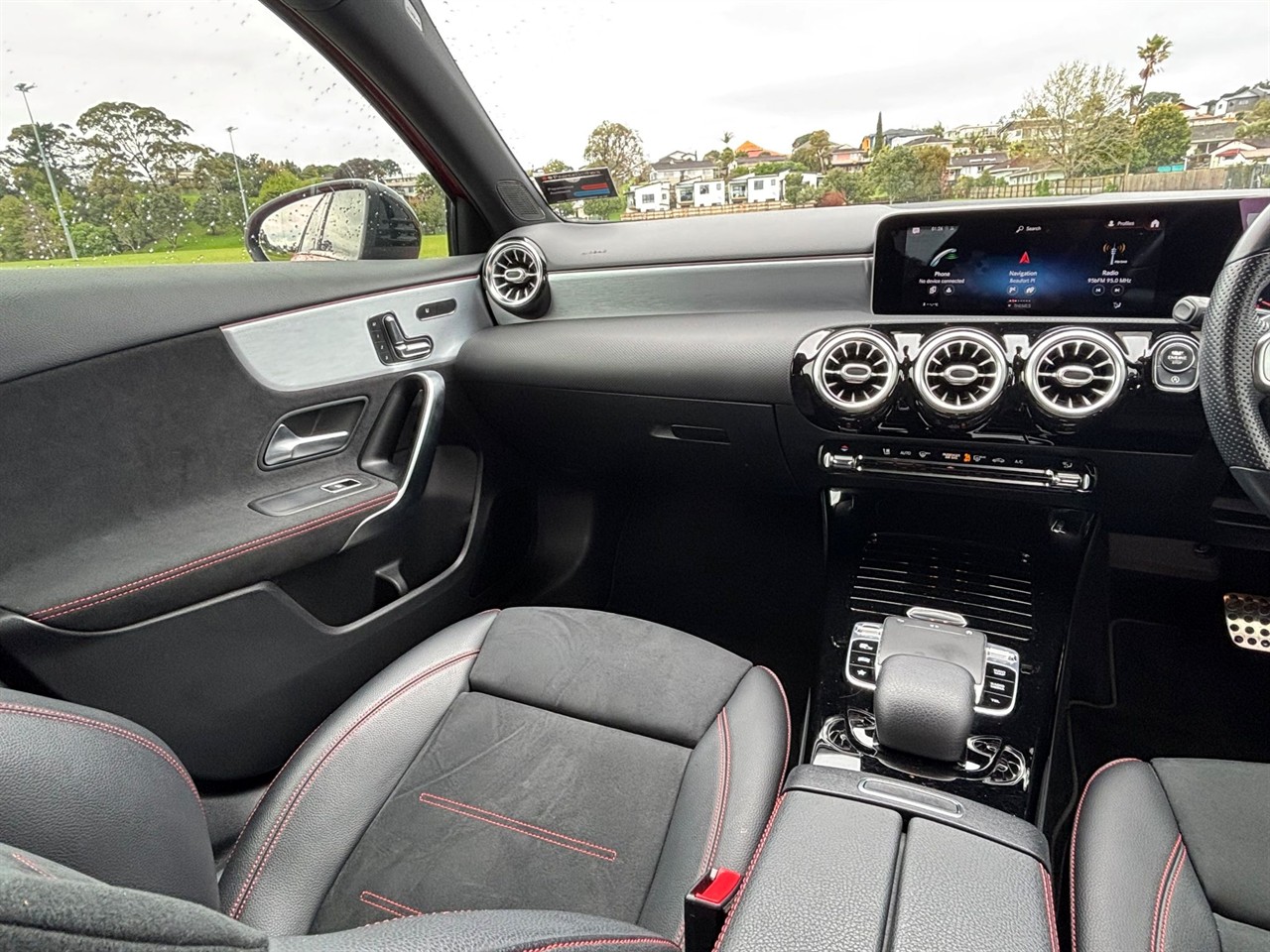 2020 Mercedes-Benz A 180