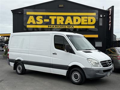 2015 Mercedes-Benz Sprinter - Thumbnail