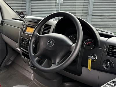 2015 Mercedes-Benz Sprinter - Thumbnail