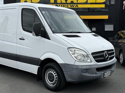 2015 Mercedes-Benz Sprinter - Thumbnail