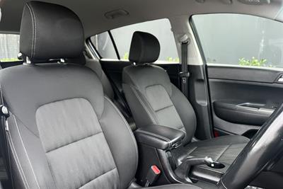 2018 Kia Sportage - Thumbnail