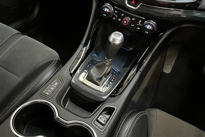 2017 Holden Commodore - Thumbnail