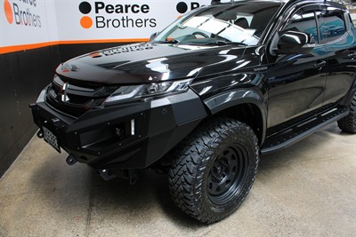 2021 Mitsubishi Triton - Thumbnail