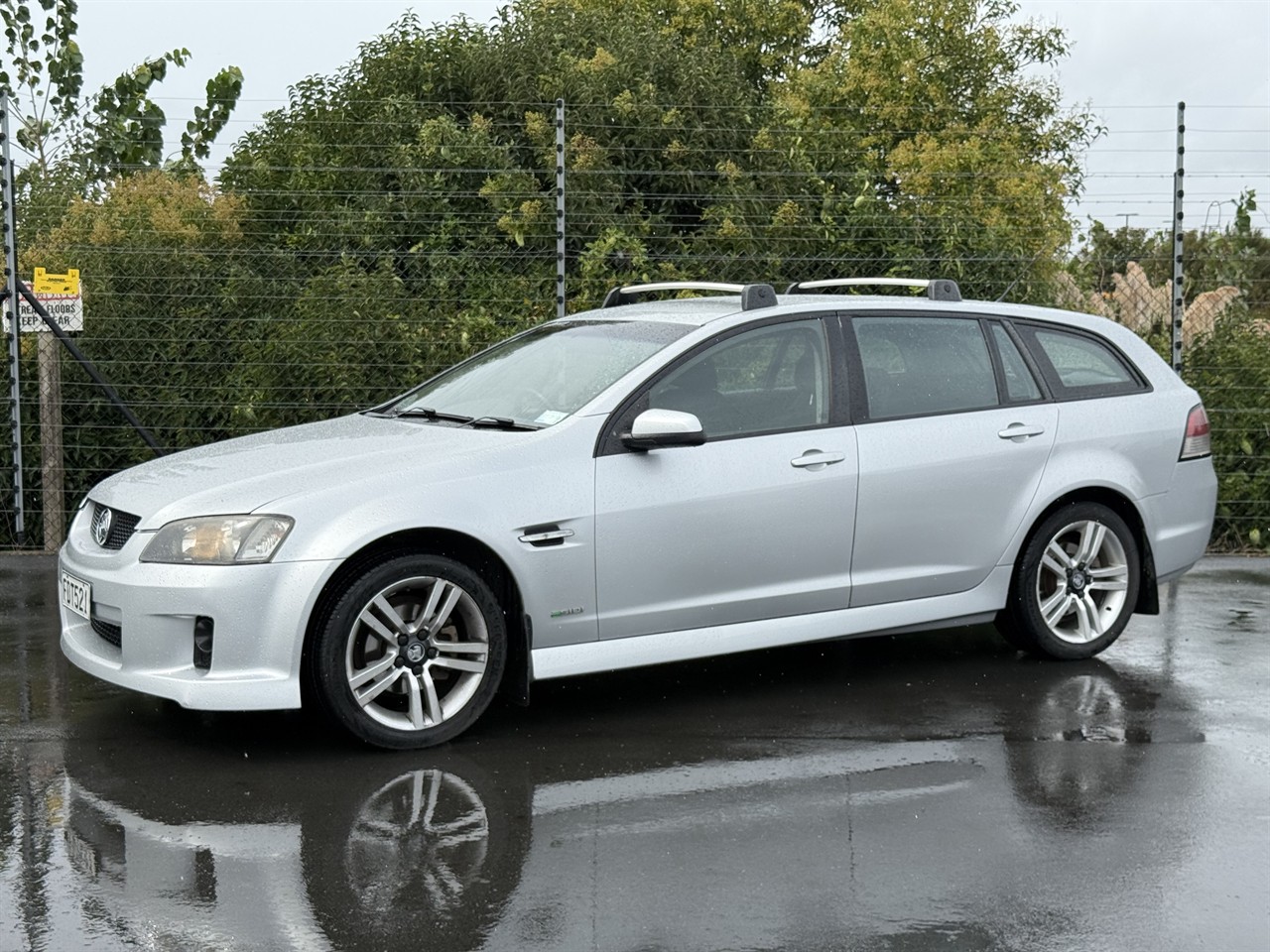 2009 Holden COMMODORE