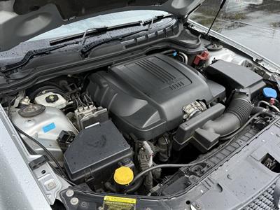 2009 Holden COMMODORE - Thumbnail