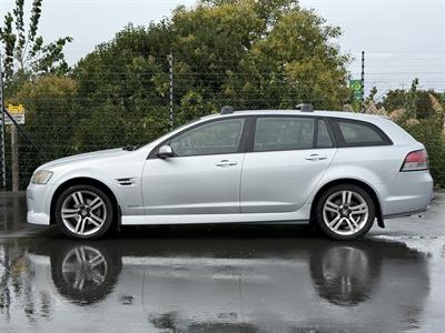 2009 Holden COMMODORE - Thumbnail