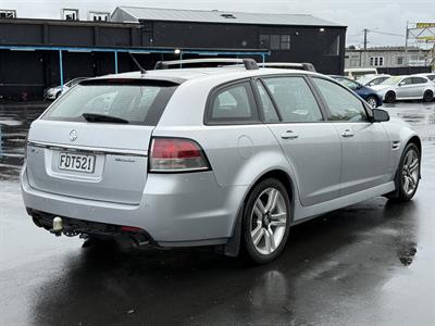 2009 Holden COMMODORE - Thumbnail