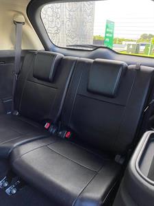 2016 Mitsubishi Outlander - Thumbnail