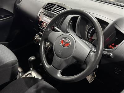 2008 Toyota Ist - Thumbnail