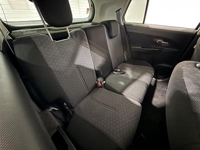 2008 Toyota Ist - Thumbnail