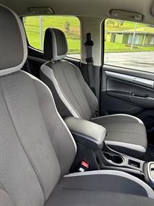 2019 Holden Colorado - Thumbnail