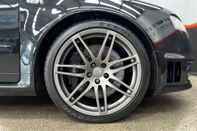 2006 Audi Rs4 - Thumbnail