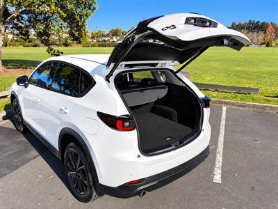 2022 Mazda CX-5 - Thumbnail