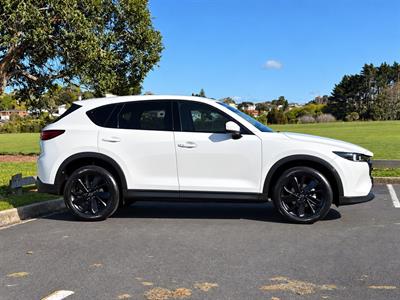 2022 Mazda CX-5 - Thumbnail