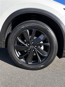 2022 Mazda CX-5 - Thumbnail