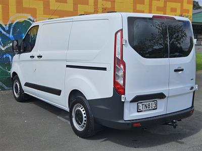 2018 Ford Transit - Thumbnail
