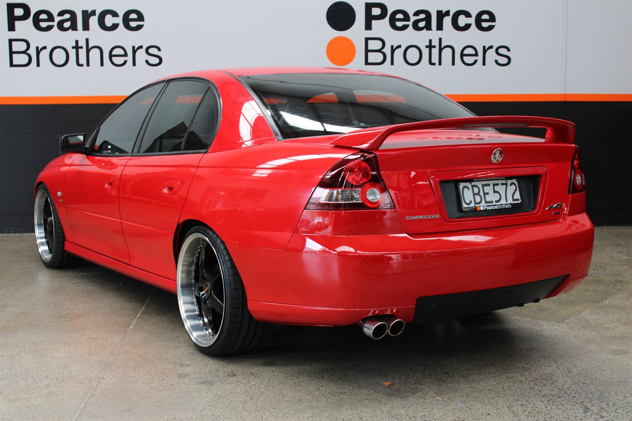 2004 Holden Commodore