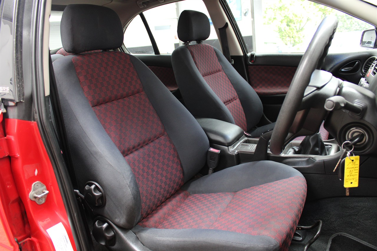 2004 Holden Commodore