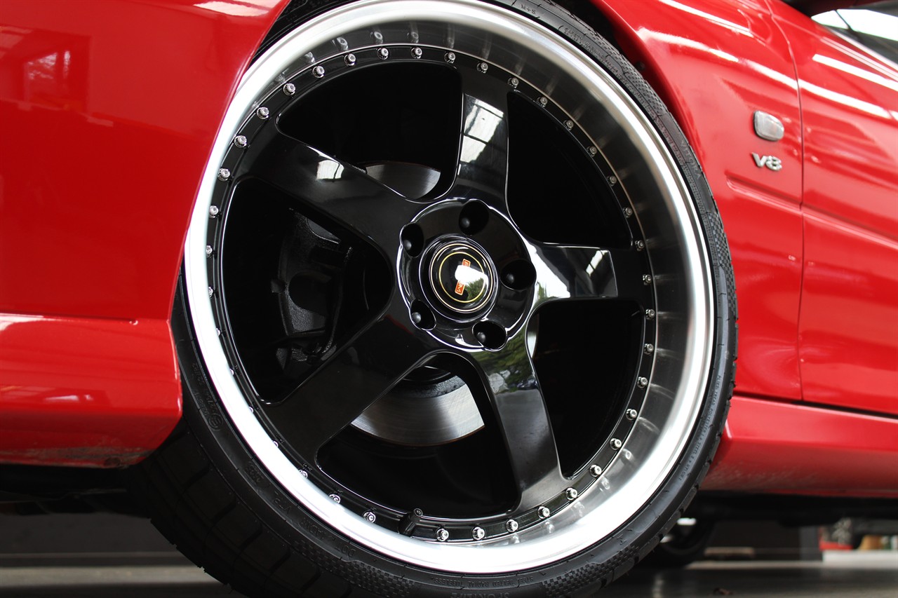 2004 Holden Commodore