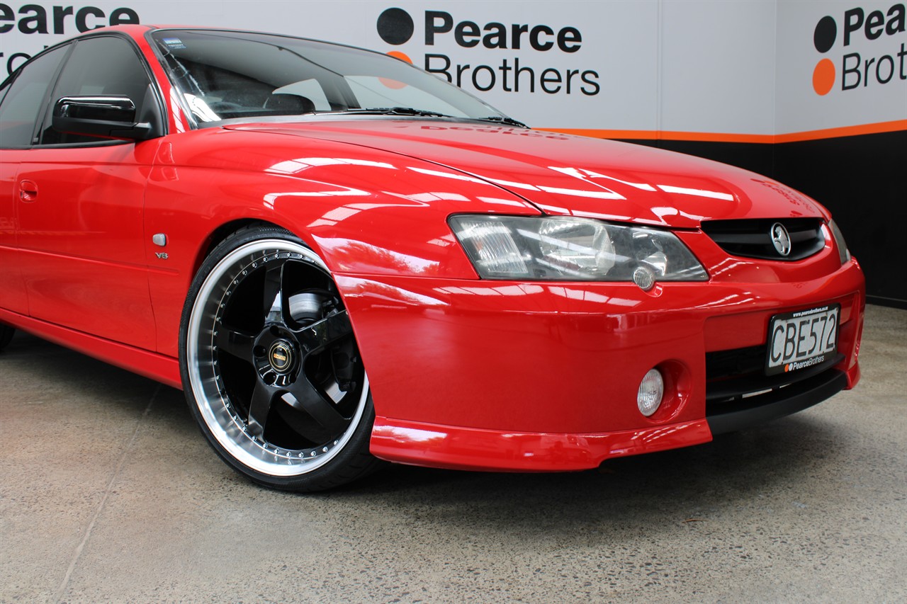 2004 Holden Commodore