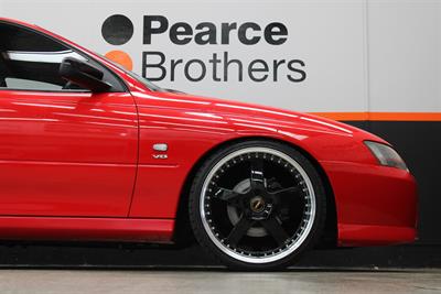 2004 Holden Commodore - Thumbnail