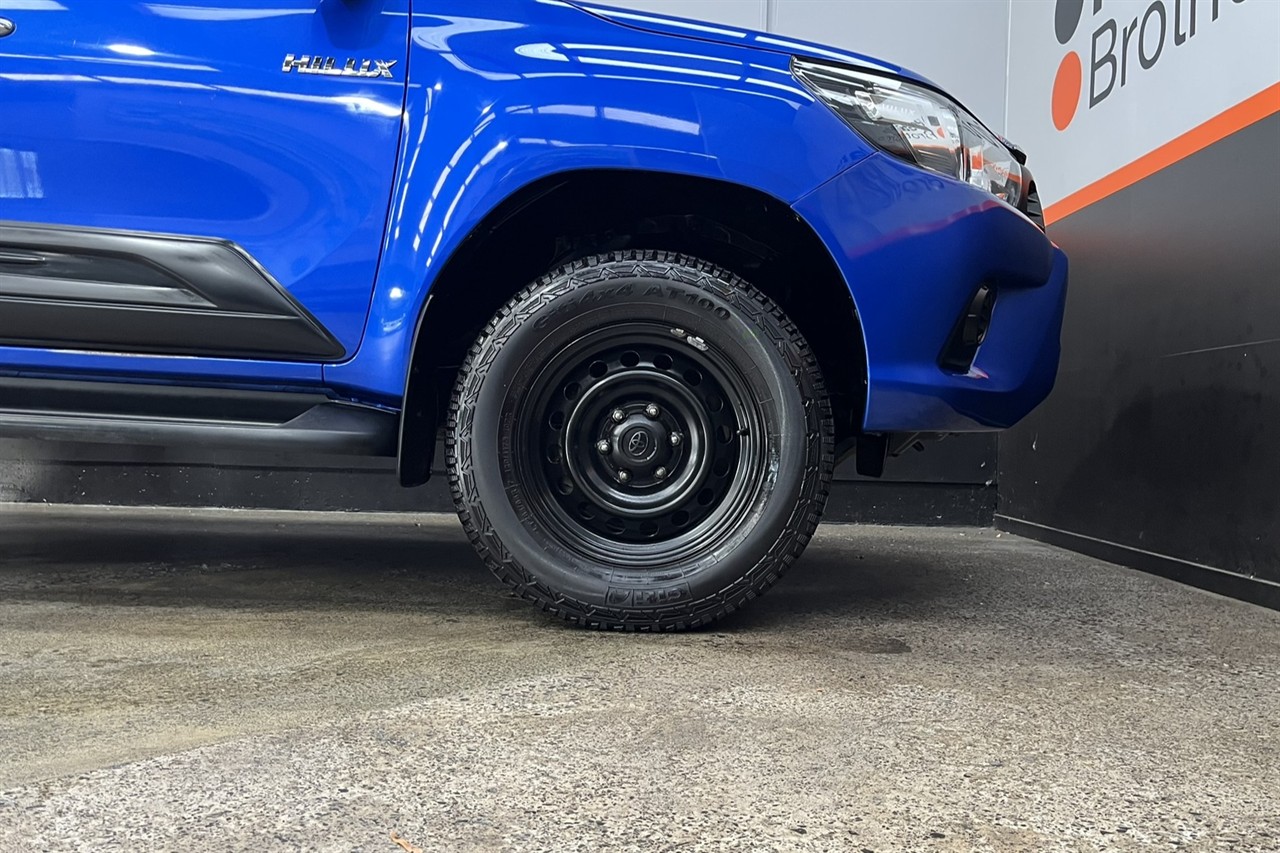 2017 Toyota Hilux