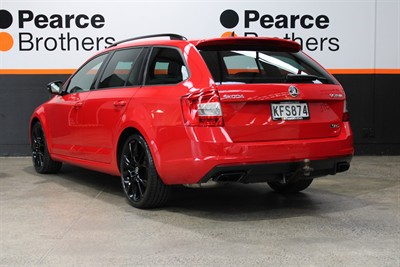 2016 Skoda Octavia - Thumbnail