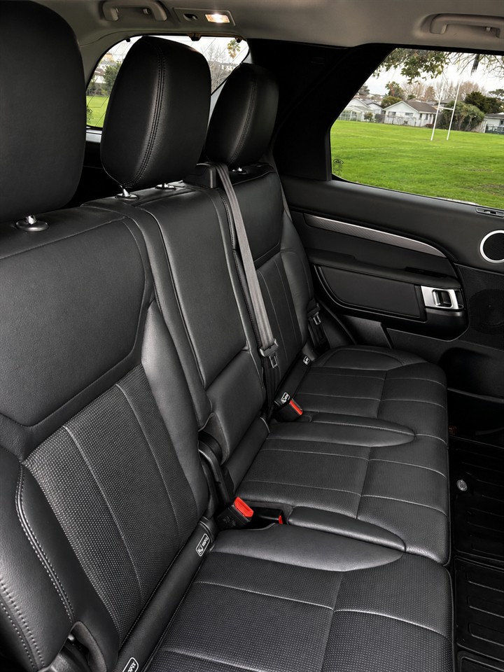 2019 Land Rover DISCOVERY