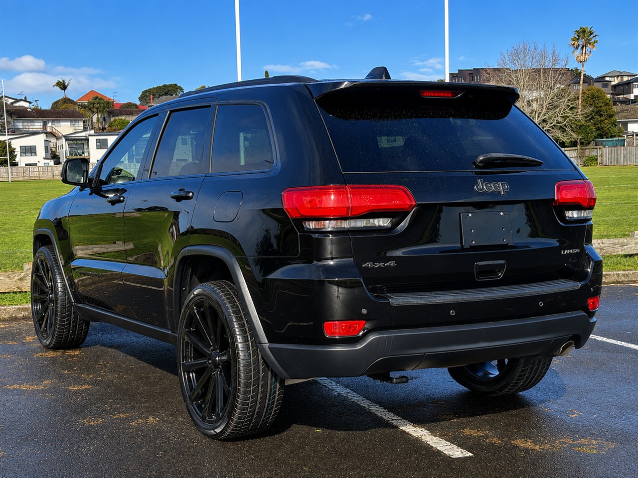 2018 Jeep GRAND CHEROKEE