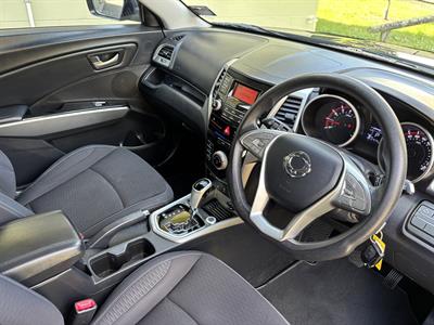 2015 Ssangyong Tivoli - Thumbnail