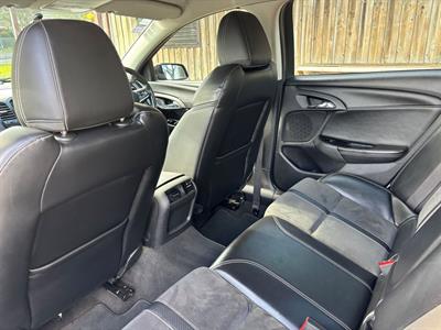 2015 Holden Commodore - Thumbnail